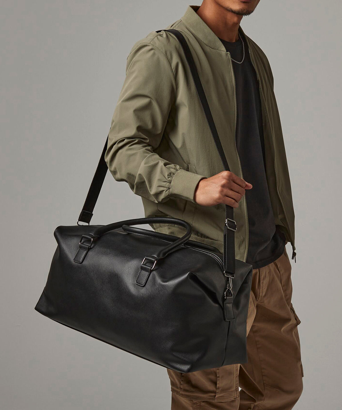 Boutique weekender