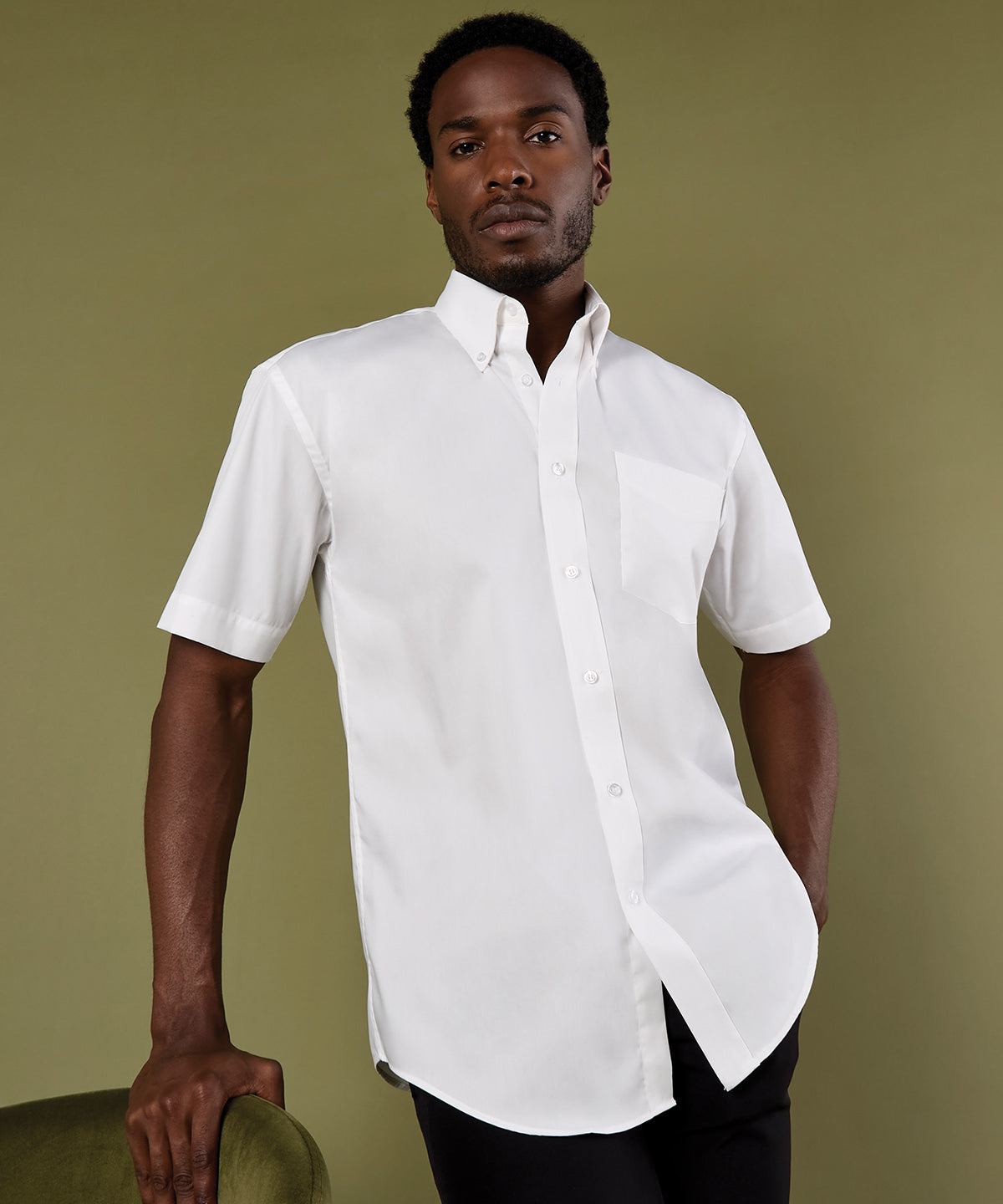 KK109 - Corporate Oxford shirt short-sleeved (classic fit)